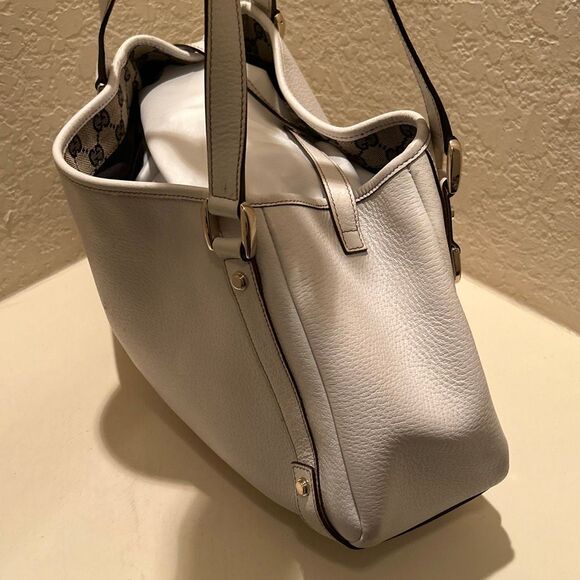 Gucci Abbey D-Ring Ivory White Leather Shoulder Bag Minimalist Quiet Luxury Tote - Picture 2 of 15